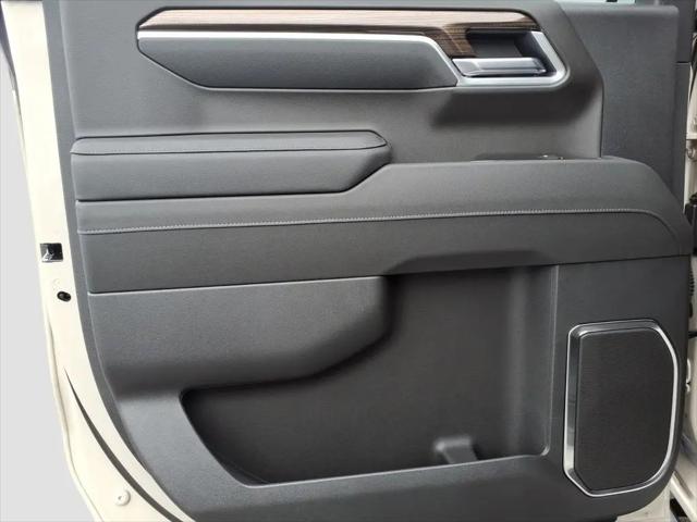 2026 Chevrolet Silverado 1500 4WD Crew Cab Short Bed RST