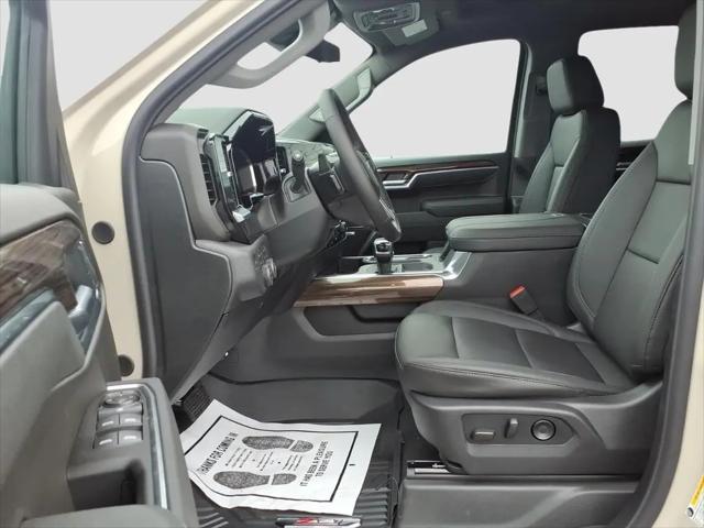 2026 Chevrolet Silverado 1500 4WD Crew Cab Short Bed RST