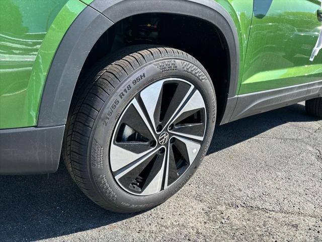 2026 Volkswagen Taos SE