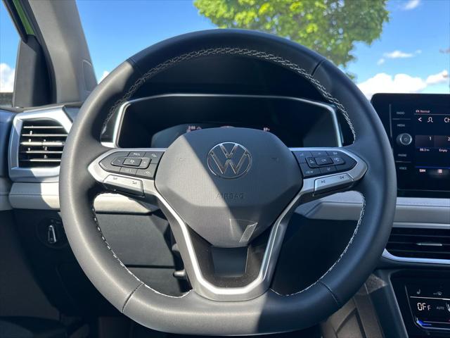 2026 Volkswagen Taos SE