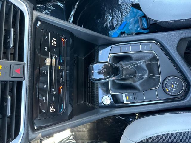 2026 Volkswagen Taos SE