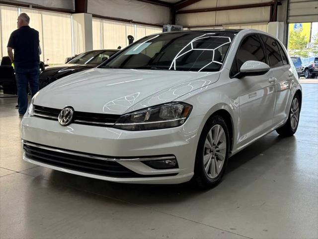 2018 Volkswagen Golf TSI S