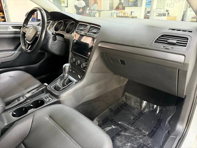 2018 Volkswagen Golf TSI S