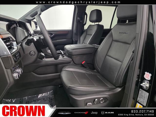 2025 GMC Yukon XL 4WD Denali