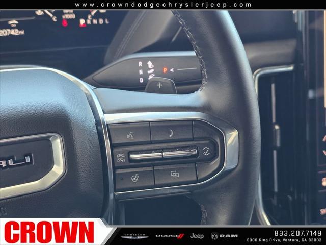 2025 GMC Yukon XL 4WD Denali