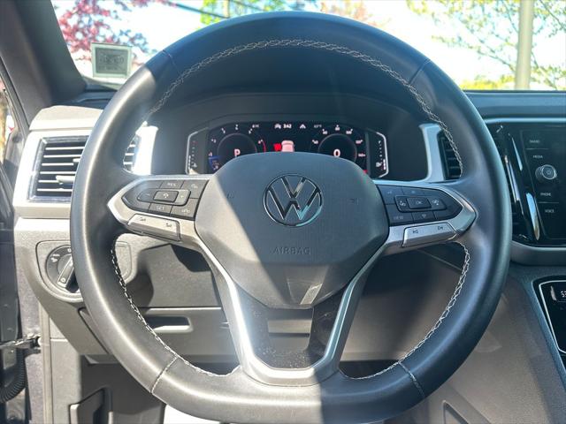 2022 Volkswagen Atlas Cross Sport 2.0T SE w/Technology