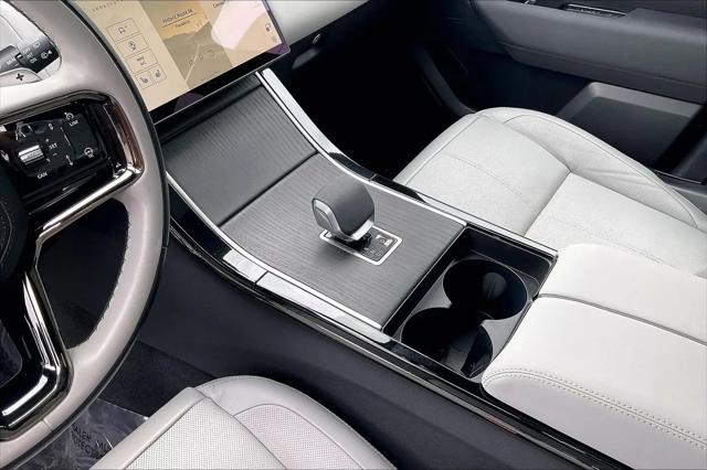 2024 Land Rover Range Rover Velar P250 Dynamic SE