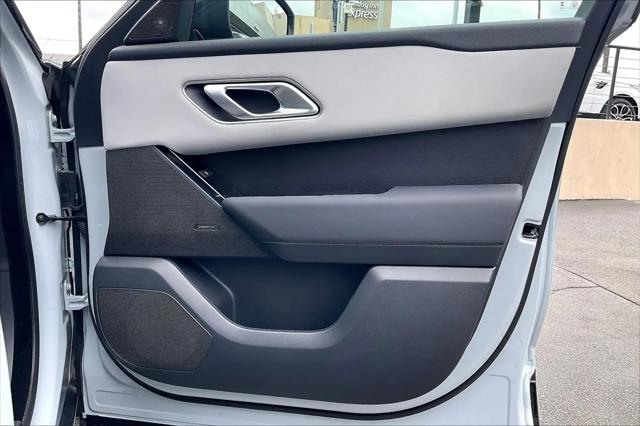 2024 Land Rover Range Rover Velar P250 Dynamic SE