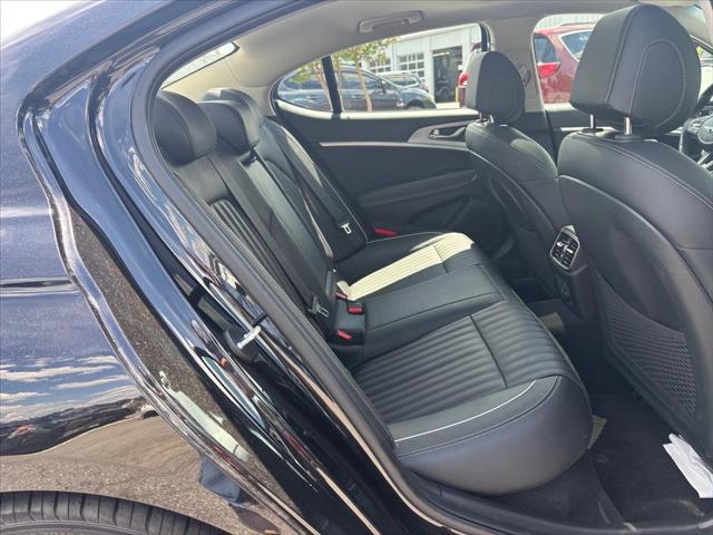 2021 Genesis G70 2.0T