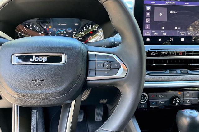 2023 Jeep Compass Latitude Lux FWD