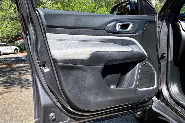 2023 Jeep Compass Latitude Lux FWD