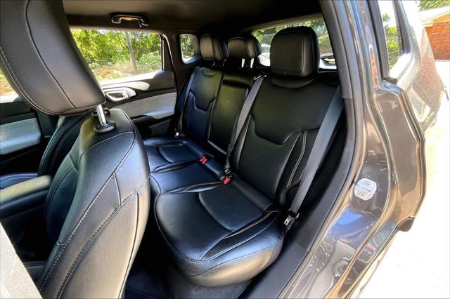 2023 Jeep Compass Latitude Lux FWD