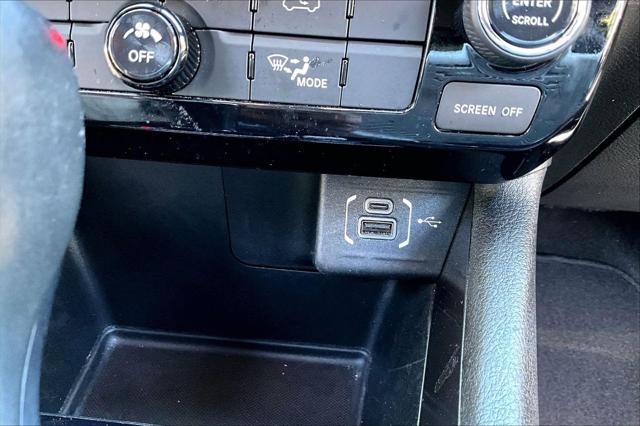 2023 Jeep Compass Latitude Lux FWD