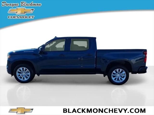 2022 Chevrolet Silverado 1500 2WD Crew Cab Short Bed Custom