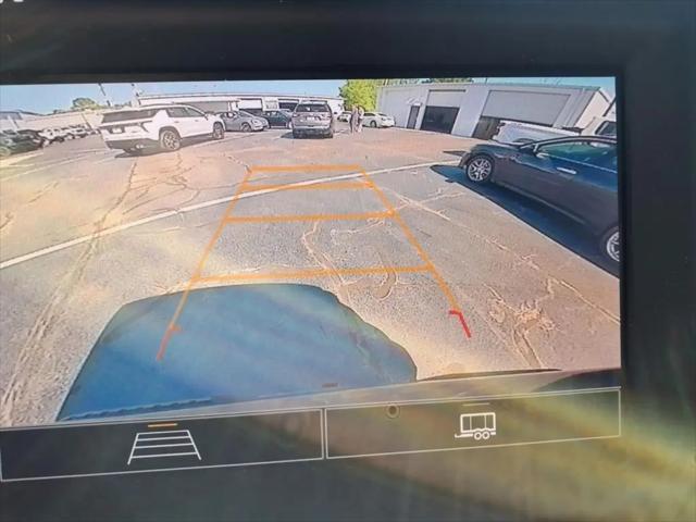 2022 Chevrolet Silverado 1500 2WD Crew Cab Short Bed Custom