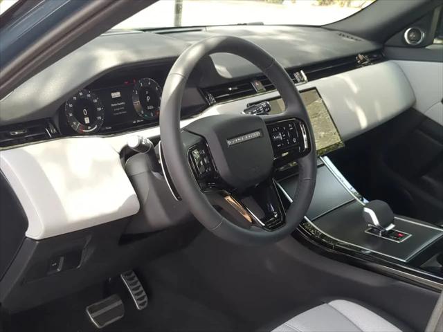 2026 Land Rover Range Rover Evoque Dynamic SE