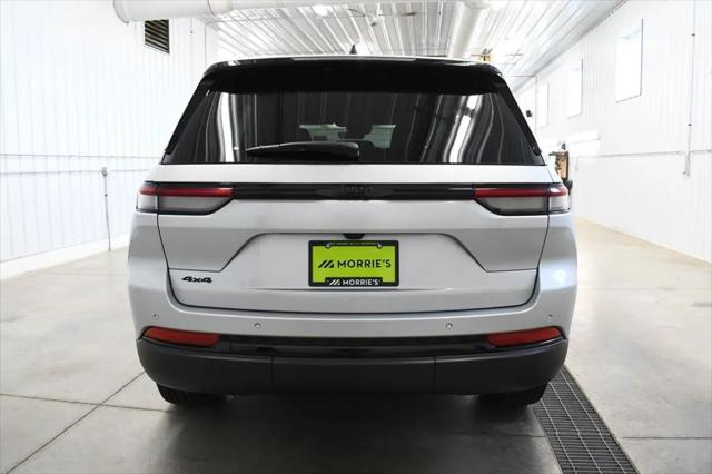 2025 Jeep Grand Cherokee Altitude 4x4