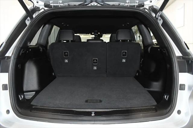 2025 Jeep Grand Cherokee Altitude 4x4