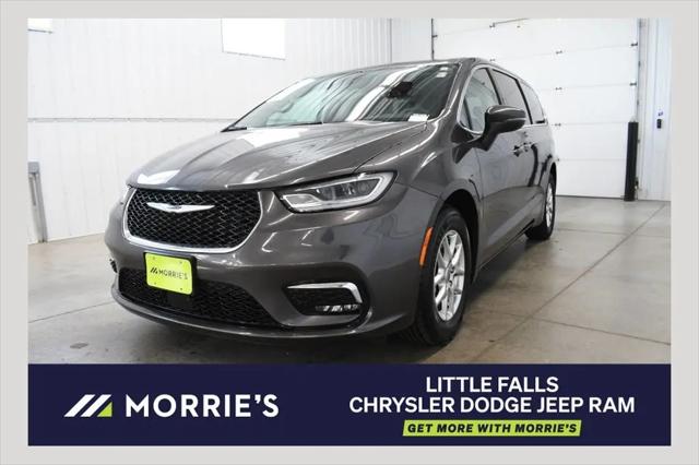 2023 Chrysler Pacifica Touring L for sale in Little Falls, MN