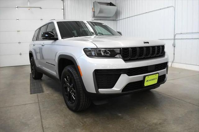 2026 Jeep Grand Cherokee L Altitude 4x4