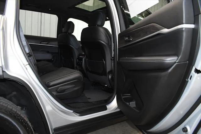 2026 Jeep Grand Cherokee L Altitude 4x4