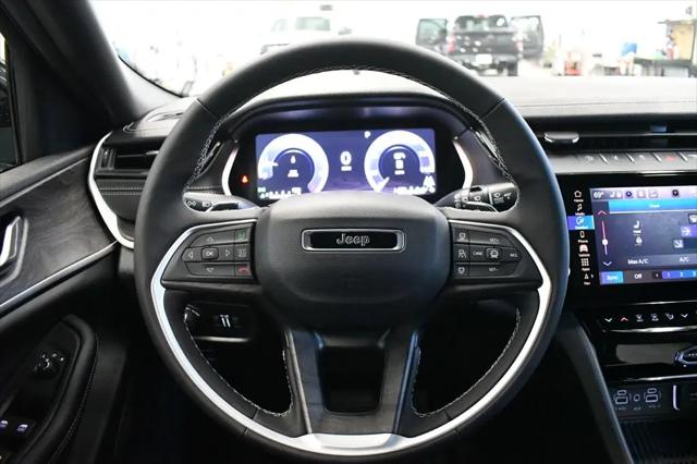 2026 Jeep Grand Cherokee L Altitude 4x4