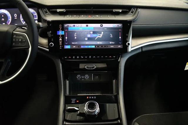2026 Jeep Grand Cherokee L Altitude 4x4