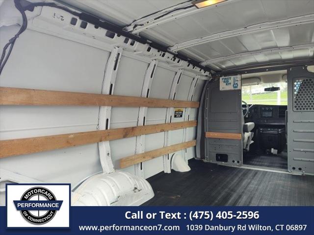 2014 GMC Savana 2500 Work Van