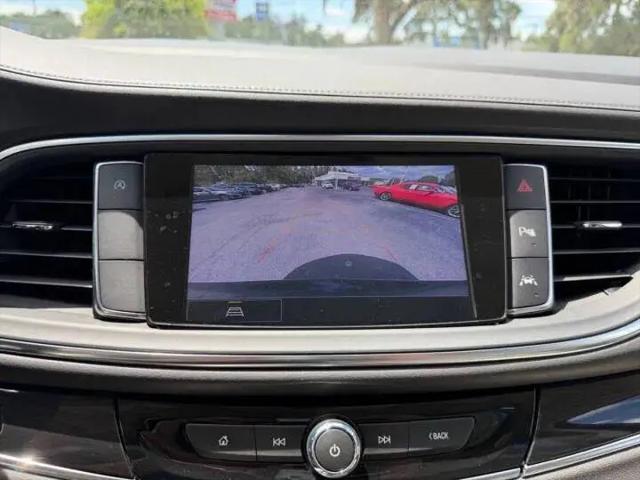 2023 Buick Enclave Essence FWD