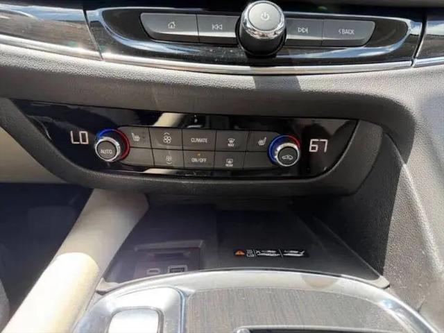 2023 Buick Enclave Essence FWD