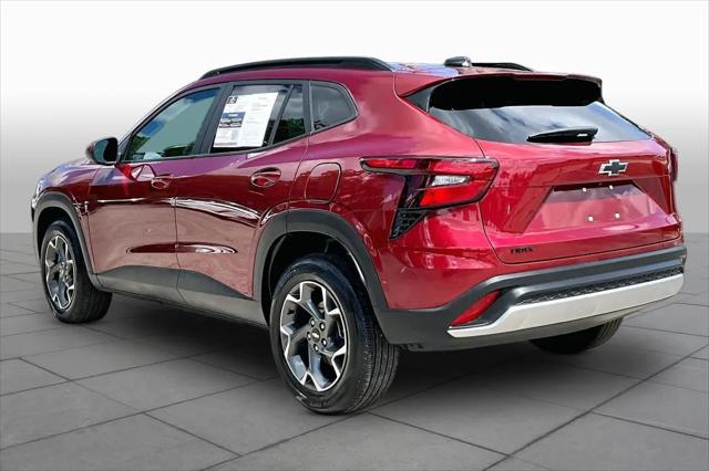 2024 Chevrolet Trax FWD LT
