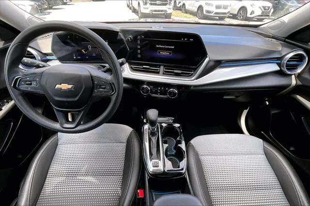 2024 Chevrolet Trax FWD LT