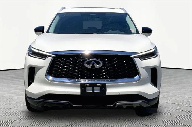 2024 INFINITI QX60 LUXE AWD