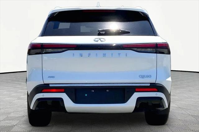 2024 INFINITI QX60 LUXE AWD