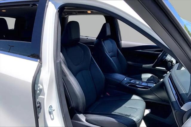 2024 INFINITI QX60 LUXE AWD
