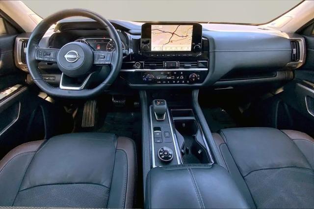 2023 Nissan Pathfinder Platinum 4WD