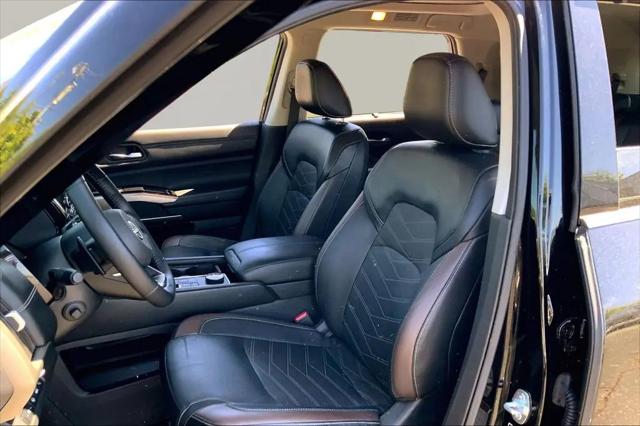 2023 Nissan Pathfinder Platinum 4WD