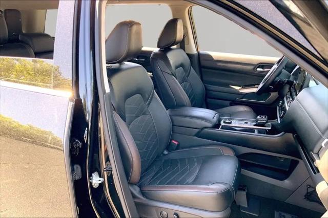 2023 Nissan Pathfinder Platinum 4WD