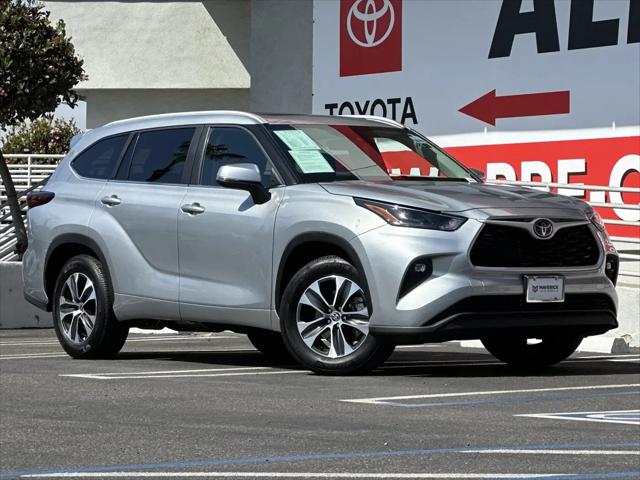 2025 Toyota Highlander XLE
