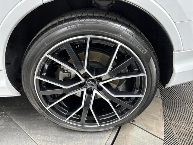 2022 Audi Q7 Prestige 55 TFSI quattro Tiptronic