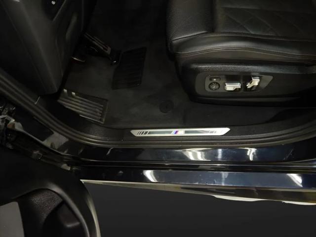 2025 BMW X6 xDrive40i