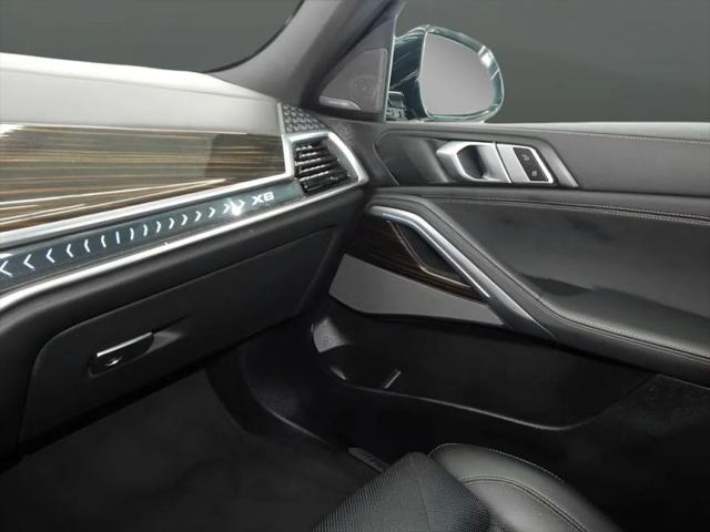 2025 BMW X6 xDrive40i
