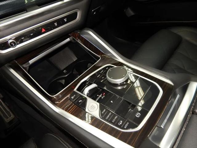 2025 BMW X6 xDrive40i