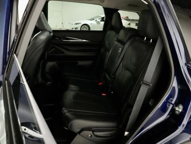 2023 INFINITI QX60 PURE AWD