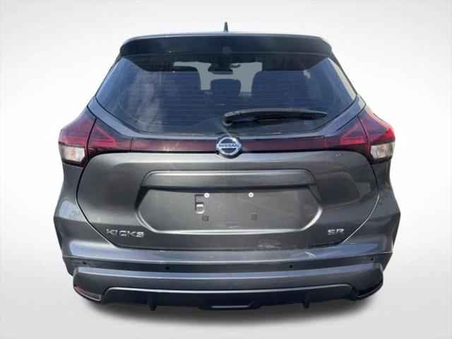 2021 Nissan Kicks SR Xtronic CVT