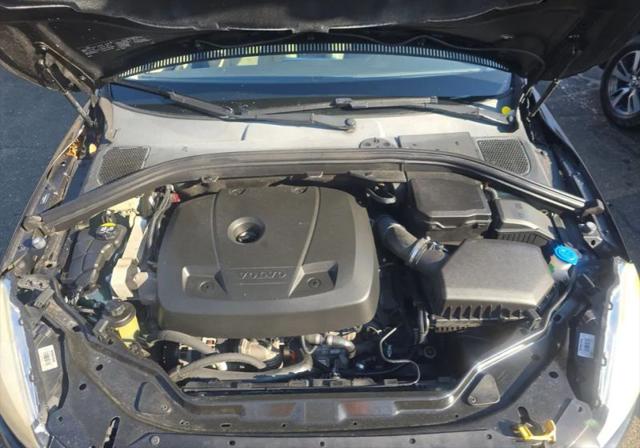 2017 Volvo XC60 T5 Dynamic