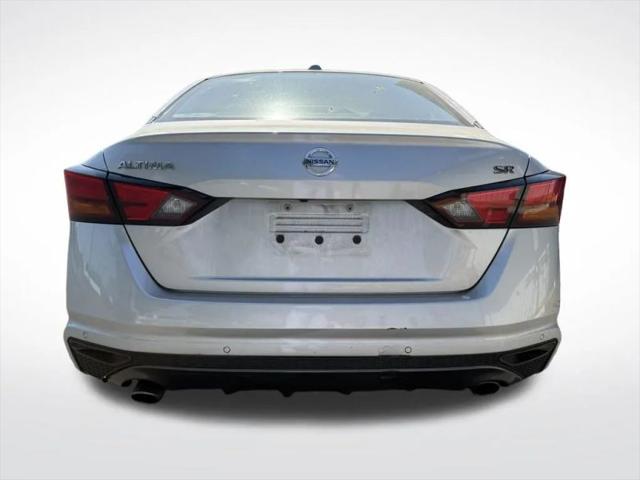 2020 Nissan Altima SR FWD