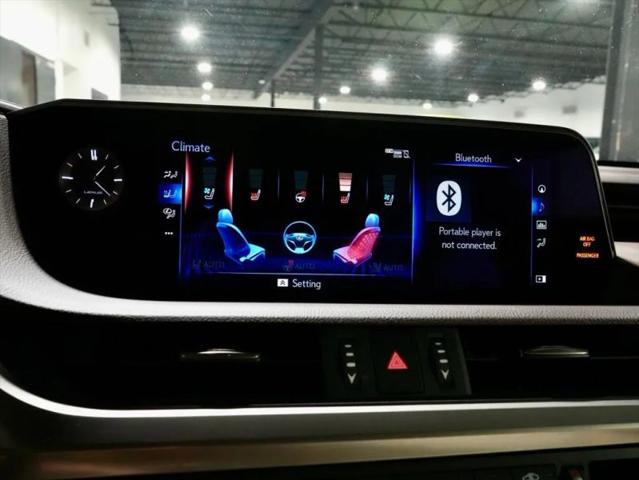 2021 Lexus ES 300h Ultra Luxury