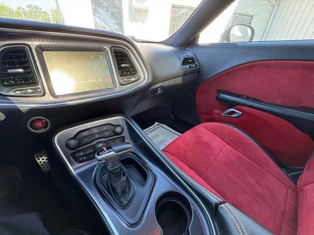 2016 Dodge Challenger SRT 392