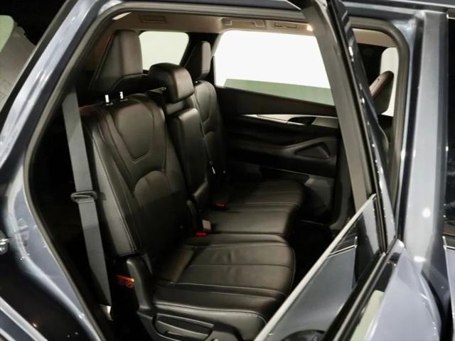 2023 INFINITI QX60 LUXE AWD